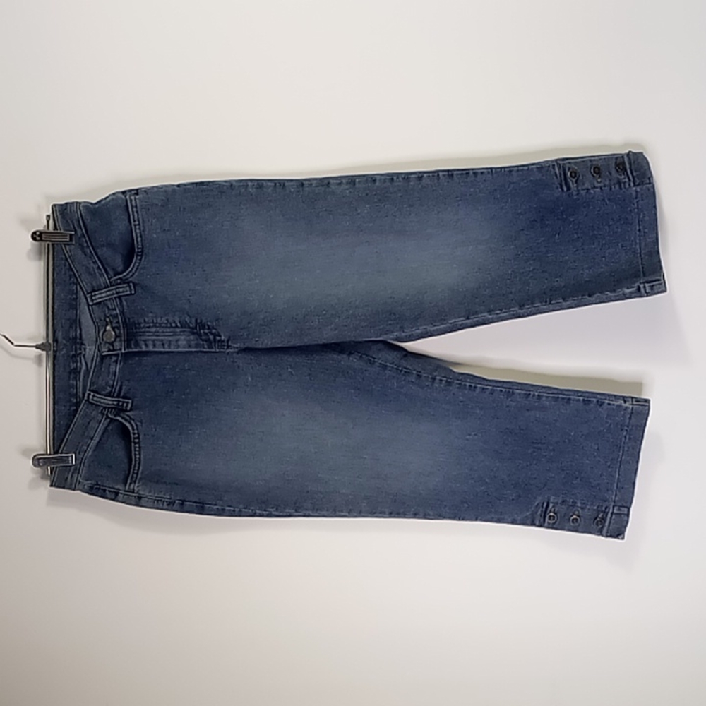 Riders by Lee Mid-Rise Jean Capri  Size 10P